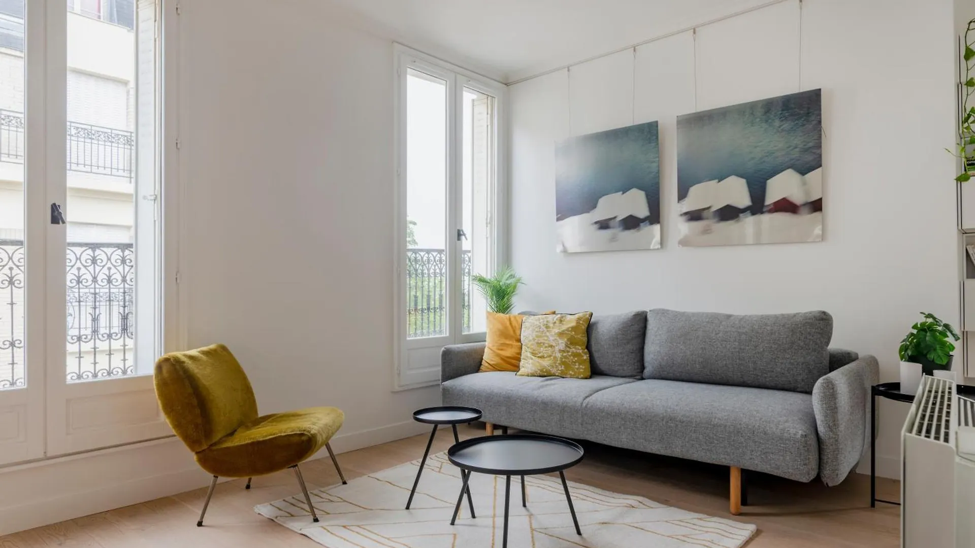 Apartment Sacre Coeur Paris